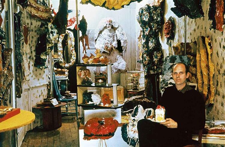The Store (1961) reflects a fusion of art and commercial culture, transforming a storefront into an immersive installation 